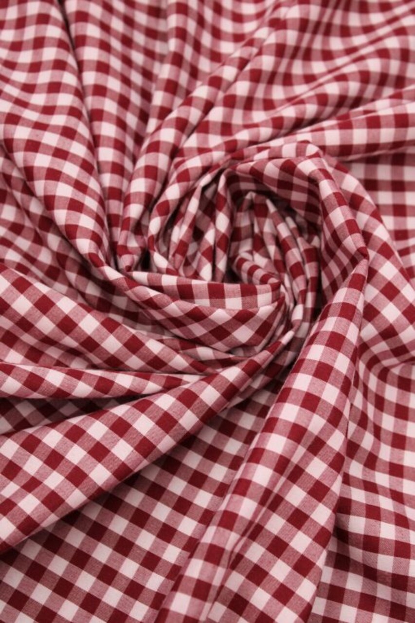 1 Yard Burgundy 1/8″ Gingham Checkered Poly Cotton Fabric Lightweight Non-Stretch 58/59 Inch Wide